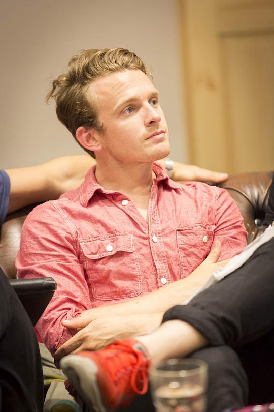 刘易斯·里维斯 Lewis Reeves照片