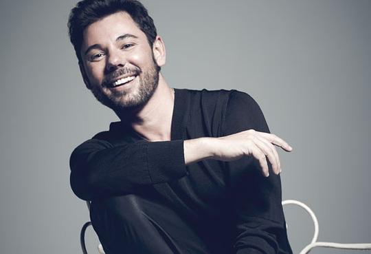 米格尔·波维达 Miguel Poveda照片