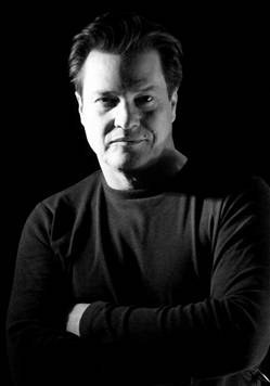 佩德罗·玛丽·桑切斯 Pedro Mari Sánchez照片