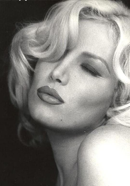 阿佳塔·利斯 Ágata Lys照片