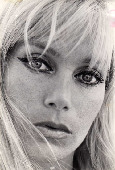 艾斯黛拉布莱恩 Estella Blain照片