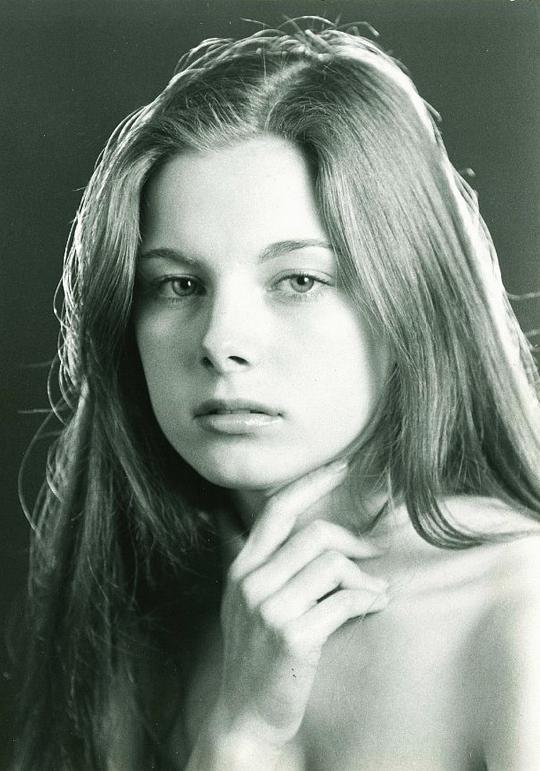 英玛·德桑蒂斯 Inma de Santis照片