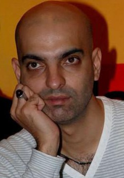 阿巴斯·特里瓦拉 Abbas Tyrewala照片