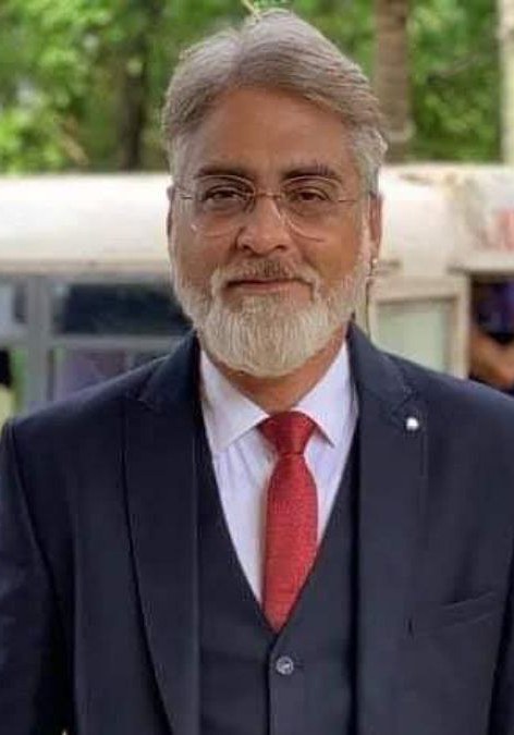 普雷姆·詹吉尼 Prem Jhangiani照片