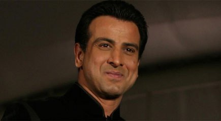 洛尼特·罗伊 Ronit Roy照片