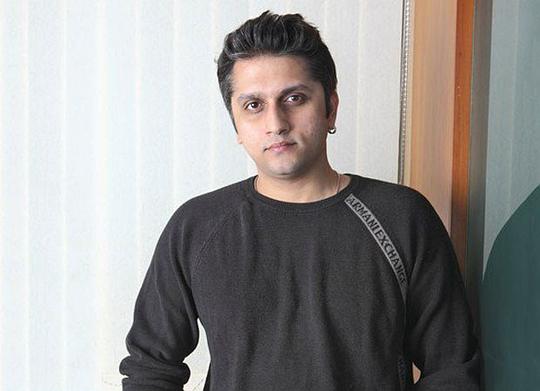 莫希特·苏里 Mohit Suri照片