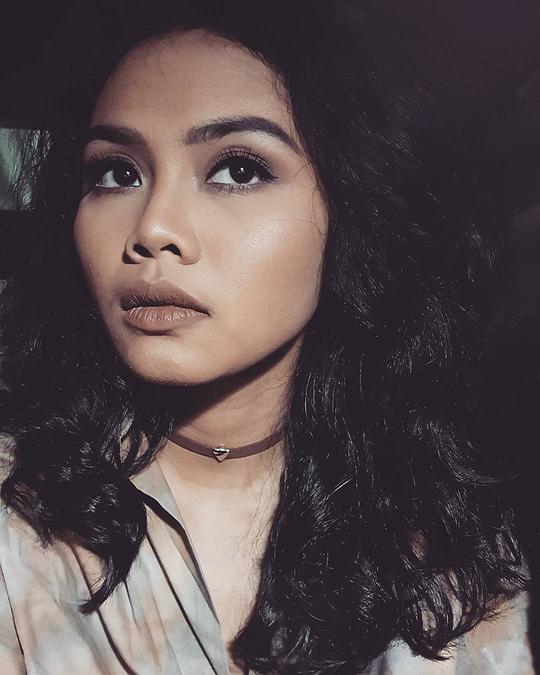 迪娅·潘德拉 Dea Panendra照片