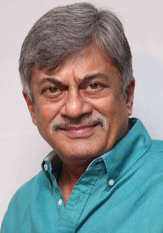 阿南特·纳格 Anant Nag照片