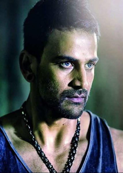 达南再也 Dhananjaya照片