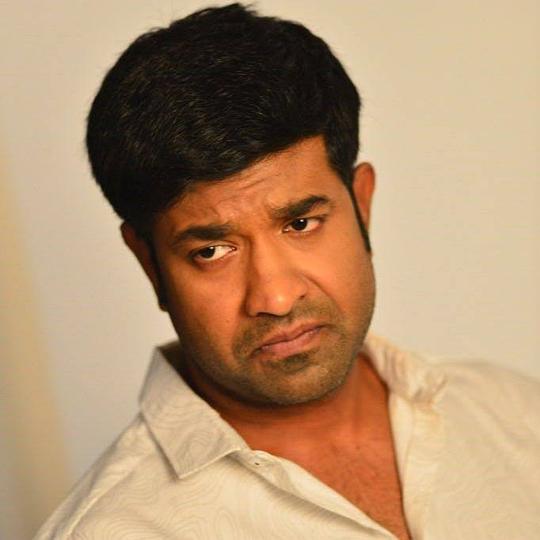 维尼拉·基肖尔 Vennela Kishore照片