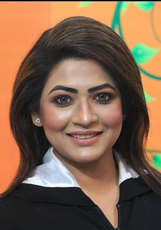 阿兹梅里·哈克·巴东 Azmeri Haque Badhon照片