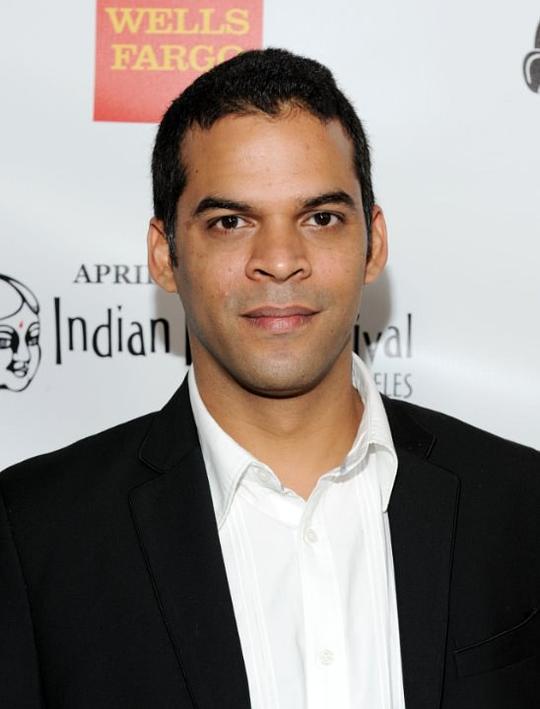 维卡拉马迪亚·莫特文 Vikramaditya Motwane照片