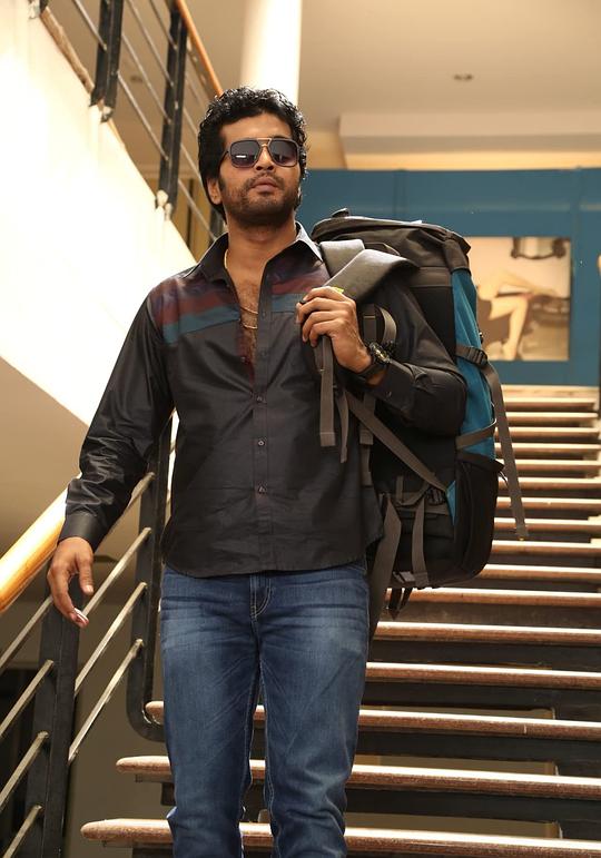 维奈莱 Vinay Rai照片