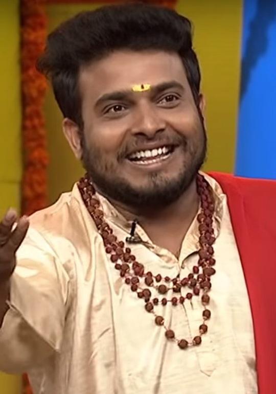 盖普·斯里努 Getup Srinu照片