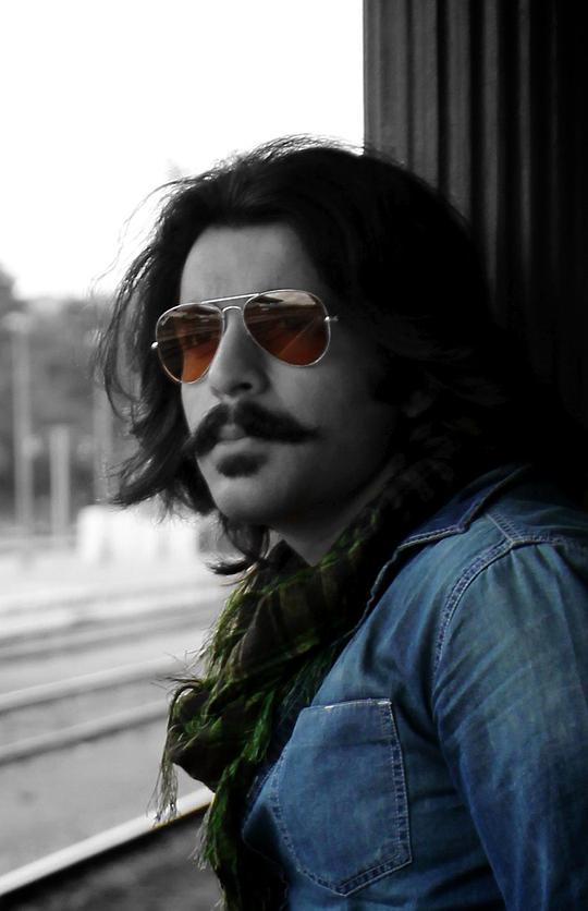 吉里什·科赫利 Girish Kohli照片