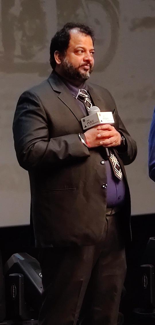 吐沙·希拉南达尼 Tushar Hiranandani照片