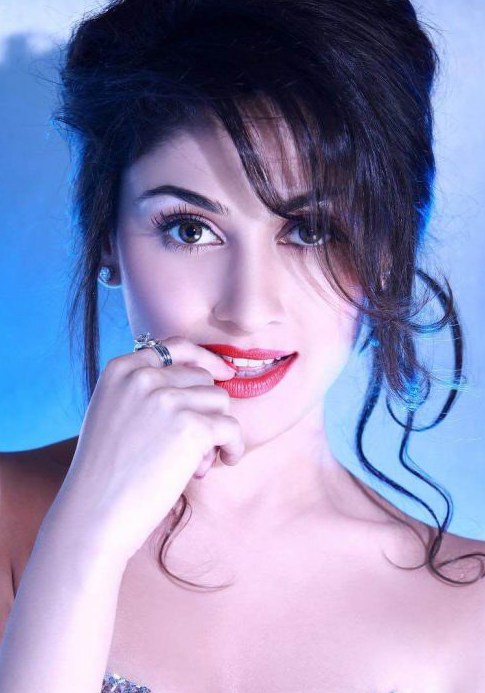 曼嘉莉·法德尼斯 Manjari Fadnnis照片