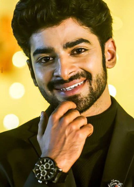 Dheekshith Shetty照片