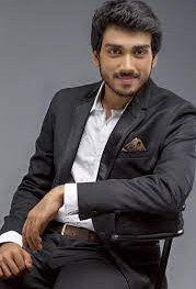 卡利达斯·贾亚拉姆 Kalidas Jayaram照片