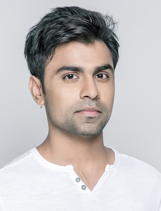 吉滕德拉·库马尔 Jitendra Kumar照片