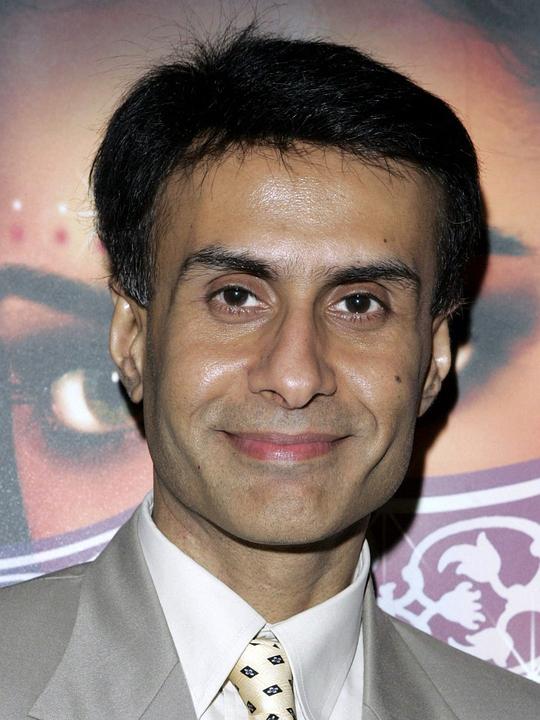 阿里夫·扎卡里亚 Arif Zakaria照片