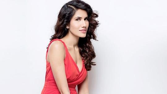 索娜尔·赛贾尔 Sonalli Sehgal照片