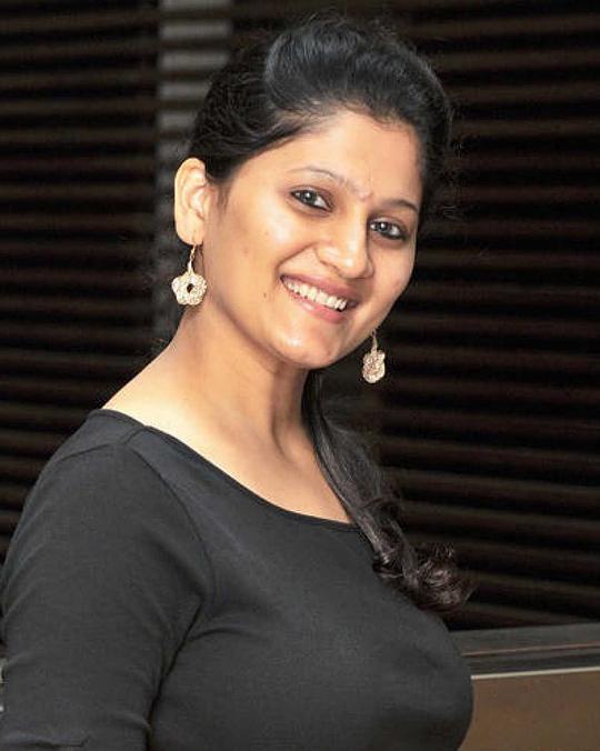 田蒂·马舍 Jyoti Malshe照片