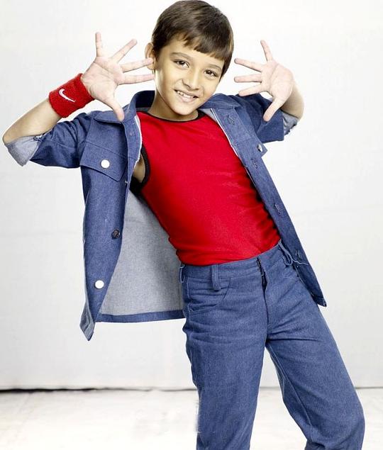 阿尤什·坦东 Ayush Tandon照片