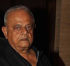 罗宾·巴特 Robin Bhatt照片