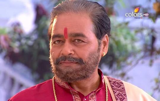 拉维·汗维尔卡尔 Ravi Khanvilkar照片