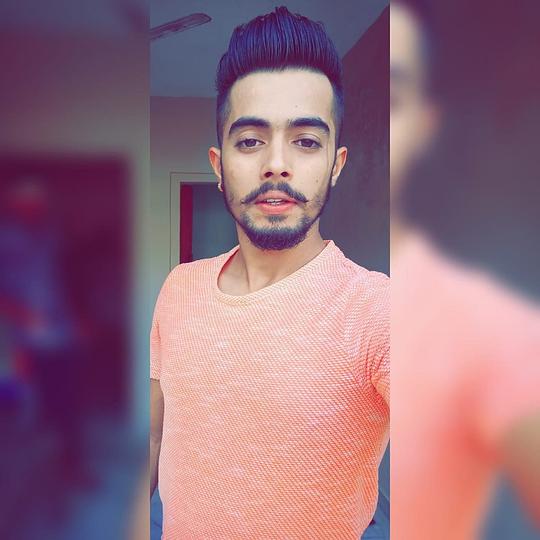 苏密特·巴士兰 Sumeet Basran照片