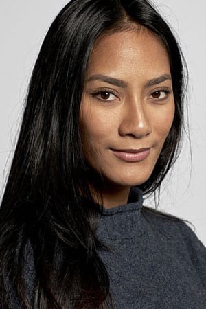 塔拉·巴斯罗 Tara Basro照片