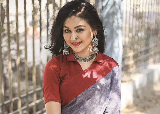 乔雅·阿森 Jaya Ahsan照片