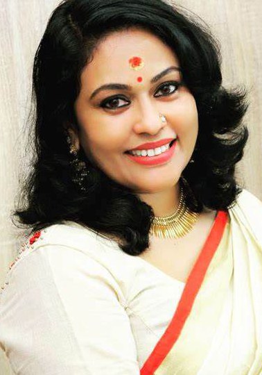 西玛·G·奈尔 Seema G. Nair照片