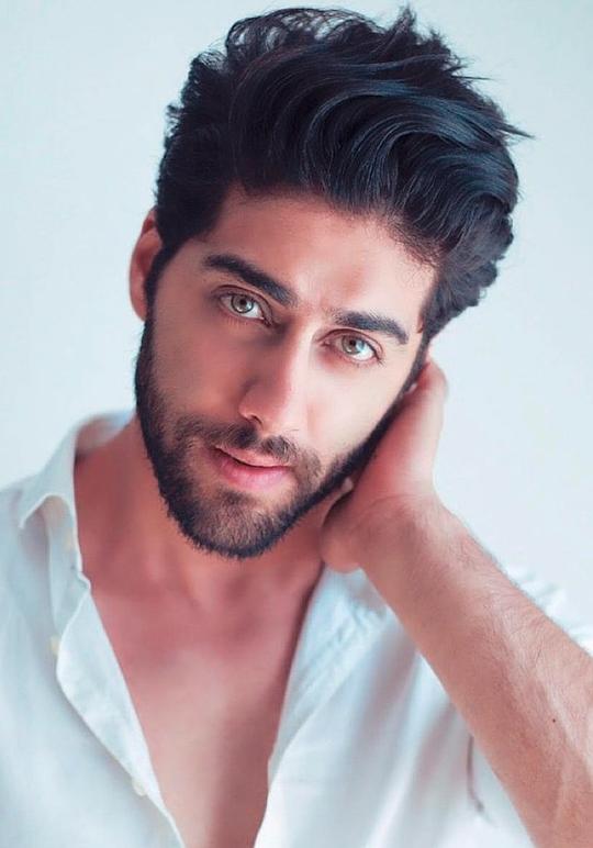 埃汉·巴特 Ehan Bhat照片