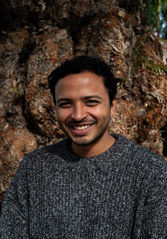 乌特卡什 Utkarsh照片