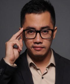 德尼斯·阿迪斯瓦拉 Dennis Adhiswara照片