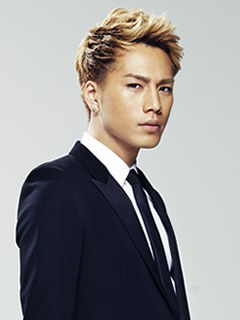 登坂广臣 Hiroomi Tosaka照片