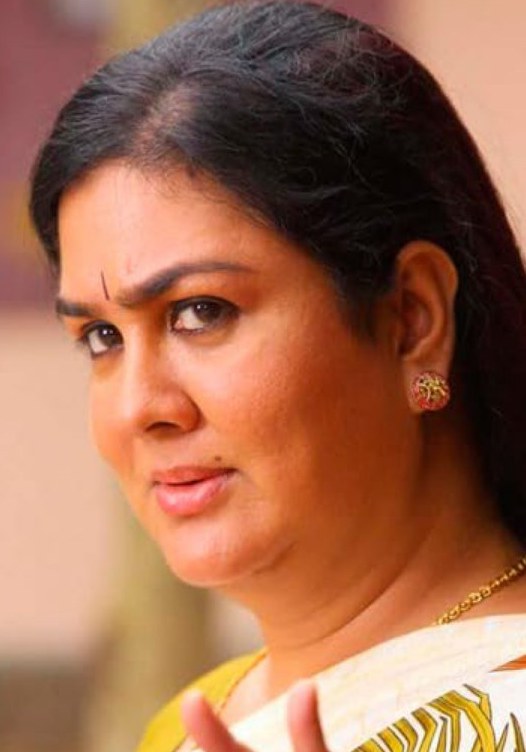 乌沃瓦什 Urvashi照片