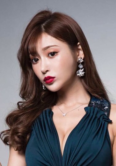 明日花绮罗 Kirara Asuka照片