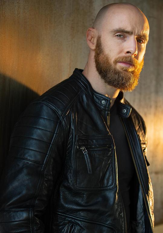 艾伦-乔恩·诺斯 Aaron-Jon North照片