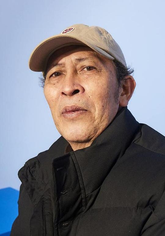 雅誉·安鲁 Yayu Unru照片