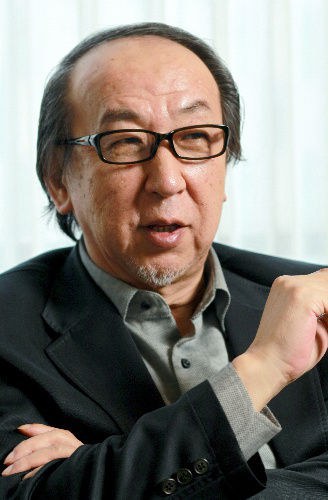 横山秀夫 Hideo Yokoyama照片