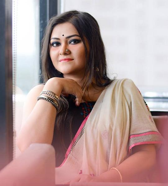 柯妮尼卡·班纳吉 Koneenica Banerjee照片