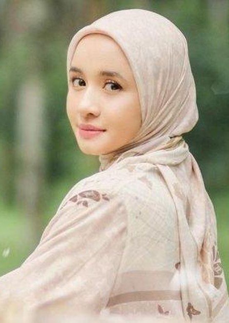 Laudya Cynthia Bella照片