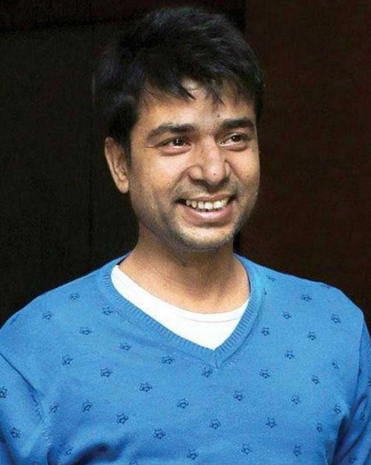 阿宁多·班纳吉 Anindya Banerjee照片