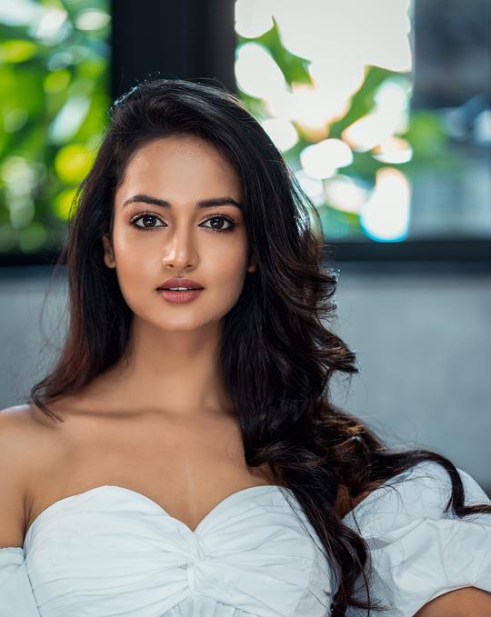 珊维·斯里瓦斯塔瓦 Shanvi Srivastava照片