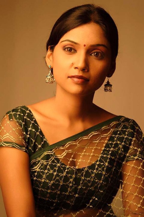 Usha Jadhav照片
