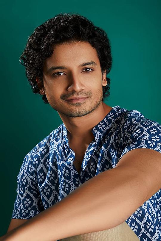 普里延苏·潘尤利 Priyanshu Painyuli照片