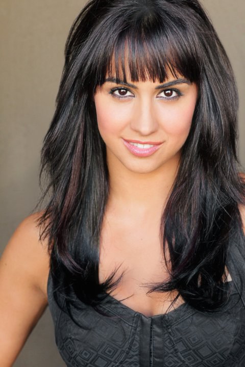 劳伦·戈特利布 Lauren Gottlieb照片